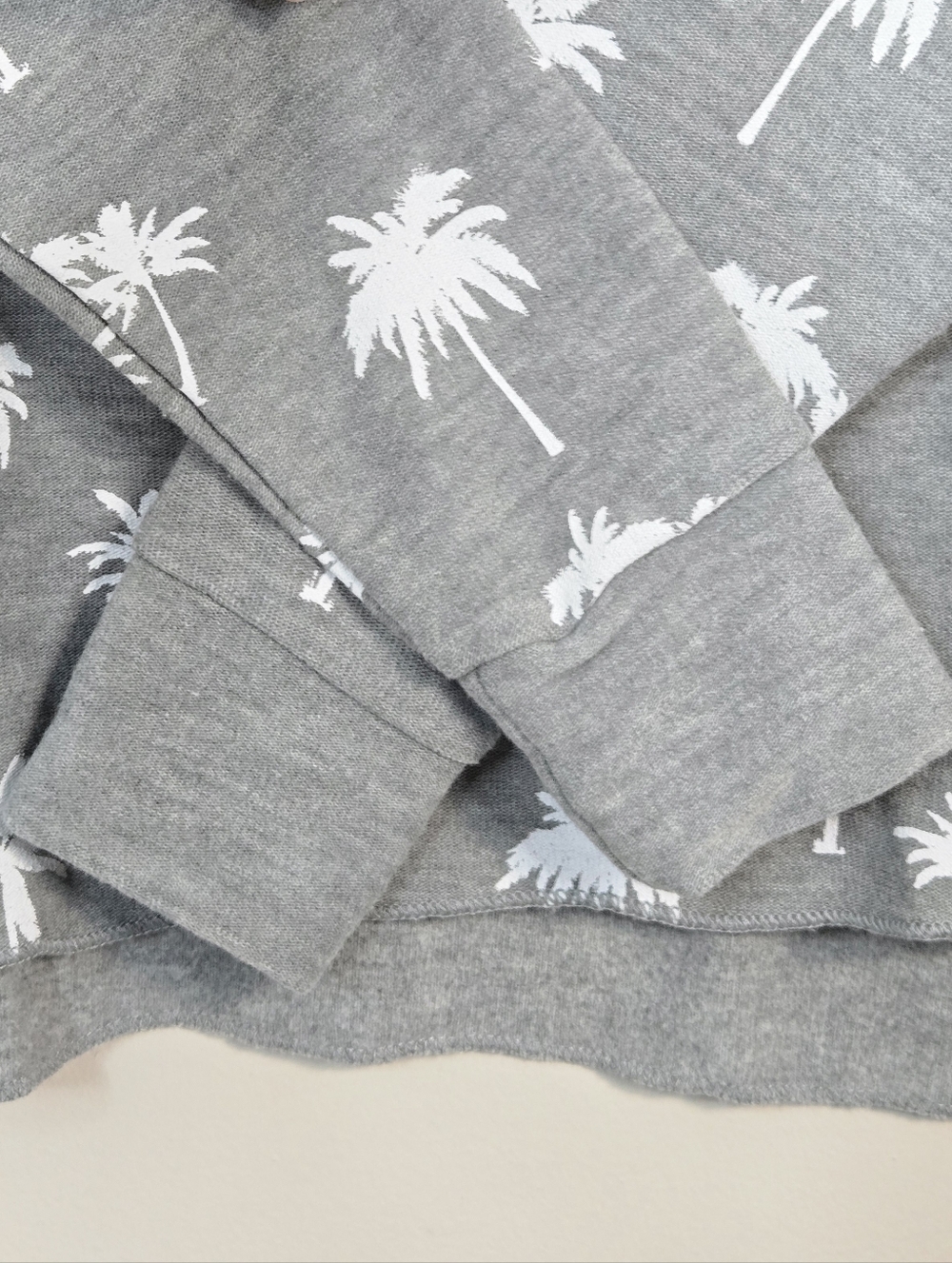Chaser Women's Gray Palm Tree Print Cropped Hoodie, Size S ~ EUC - Picture 5 of 8